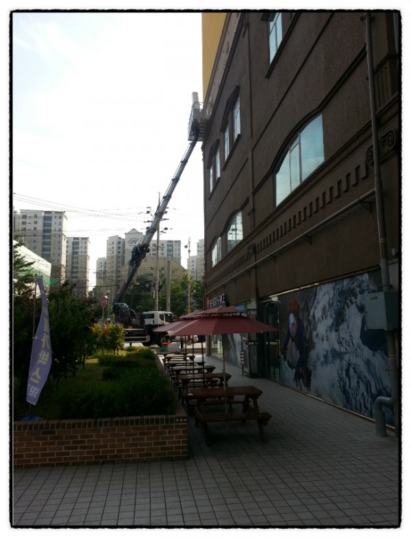 e3dd3305fcb5b0f5895119ef9b9ffd63_1469017